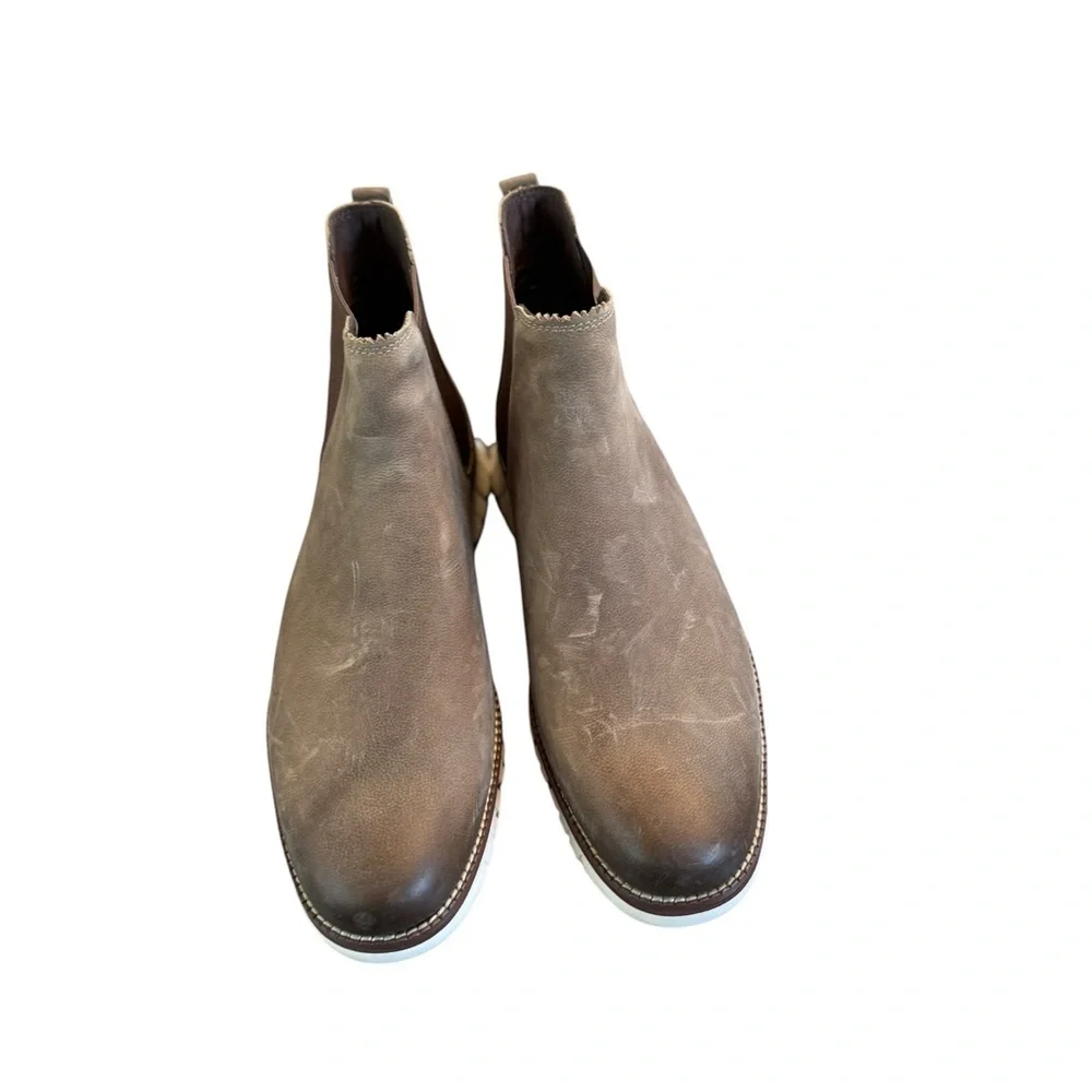Cole Haan Zerogravity Brown Nubuck Chukka Boots with White Sole